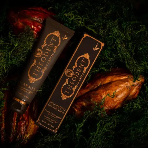 Theodent Classic – Florürsüz Diş Macunu