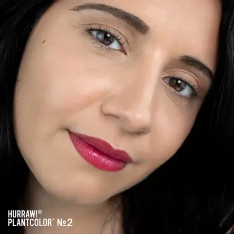 Hurraw! Plantcolor™ No 2 Dudak Balmı - %100 Bitkisel Yoğun Renk